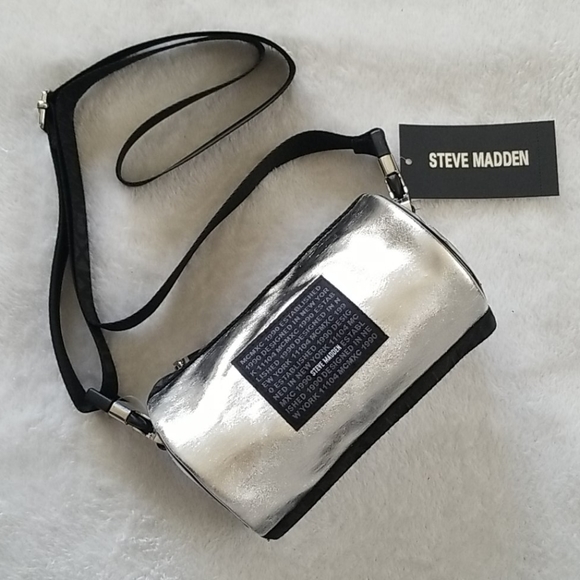 Steve Madden Handbags - Steve Madden Crossbody